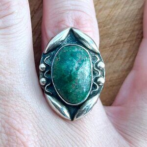 Vintage Sterling Silver & Turquois Ring